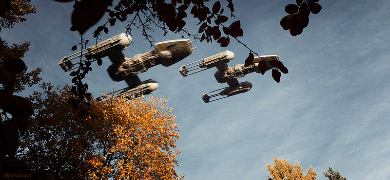 Illustration for article titled Star Wars toys photos look more realistic than the real Star Wars
